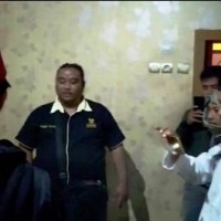 Formasi saat memonitoring tempat hiburan malam di Linggarjati.